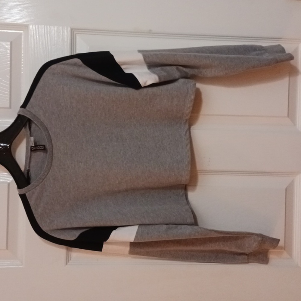 NWOT H&M WOMENS Crop Top Tee Long Sleeve size S Blue Gray White